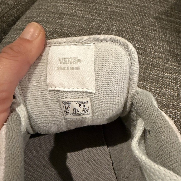 Vans Light Gray & silver Knu Skool Skate Sneakers - Picture 6 of 8